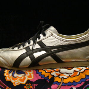 ASICS Onitsuka Tiger Mexico Silver / Black 9,5 / 43,5