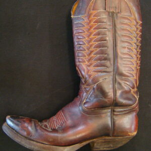 MOSQUITO "The One" DarkRed  42 / 8,5